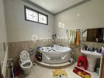 Dijual Rumah Mewah Hoek 3 Lantai di Tamanpermata Sunter,Jakarta Utara 1