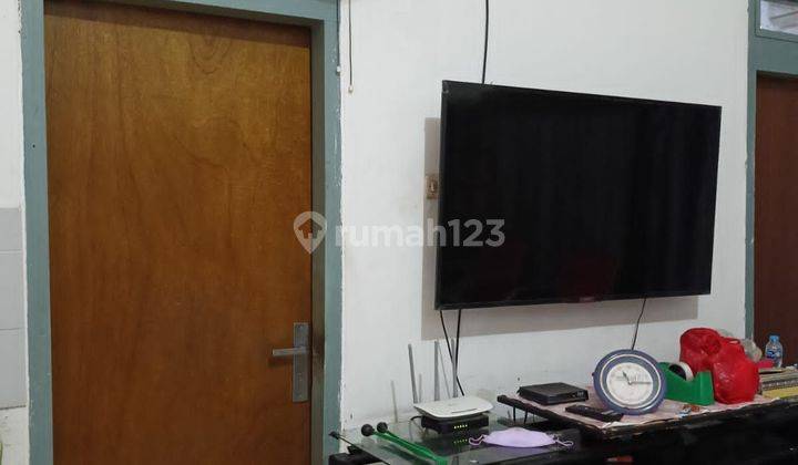 Dijual Cepat Rumah Tua Taman Ratu Jakarta Barat 1