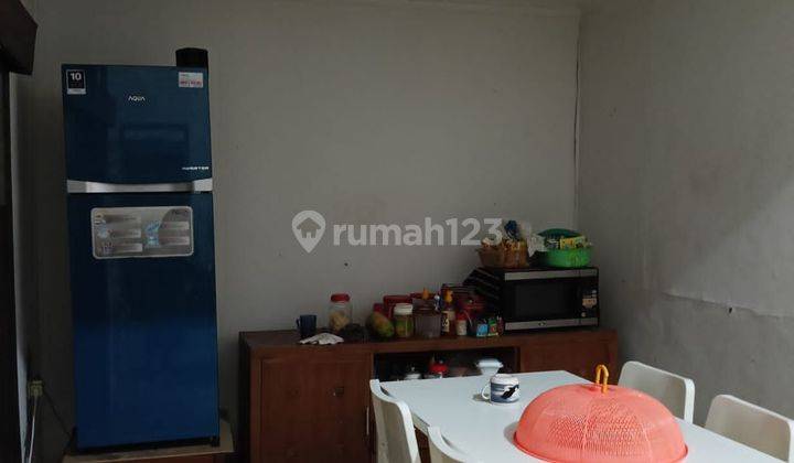 Dijual Cepat Rumah Tua Taman Ratu Jakarta Barat 2