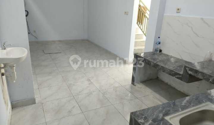 For Sale / Quick Rent Shop House on Jalan Prabukiansantang, Sangiang Jaya 2