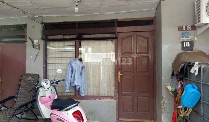 Dijual Murah Sekali Rumah Lama Dan Luas Di Bojong Indah 2