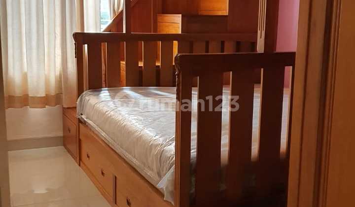 For Sale Ready-to-Occupy House in Daan Mogot Baru. Fully Furnished 10x20m Area 2