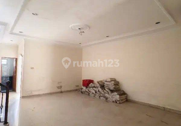 Dijual Rumah 2,5 Lantai Di Green Ville, Jakarta Barat 2