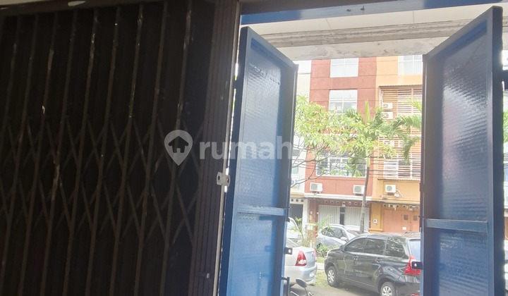 For Rent: Neat Shop House in Mutiara Taman Palem 2