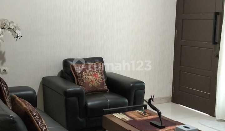 Dijual Rumah Siap Huni di Taman Palem Lestari 2