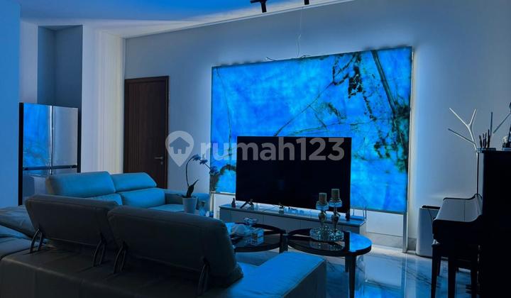 Jual Rumah Mewah Exclusive di Alam Sutera 2