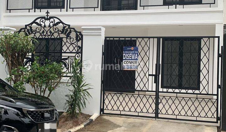 Disewakan Murah Rumah di Permata Buana Jakarta Barat 1