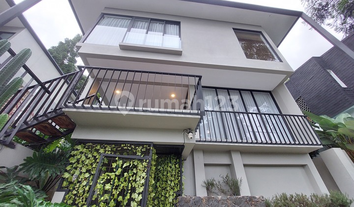 Luxurious Villa @ Dago Village, Ciburial Dago 2