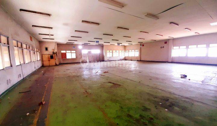 Gedung Kantor Surapati 4 Ltl 8