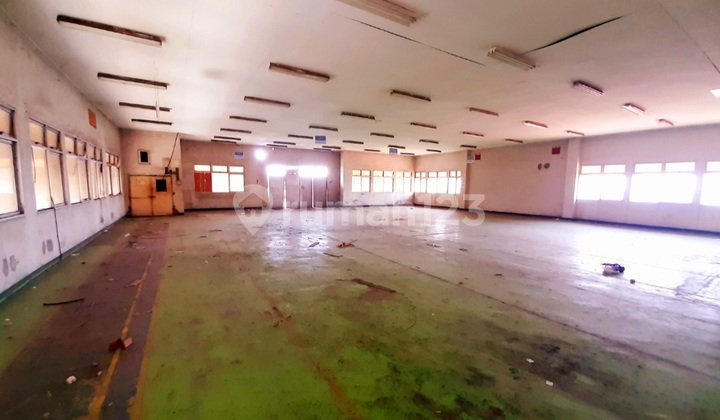 Gedung Kantor Surapati 4 Ltl 10