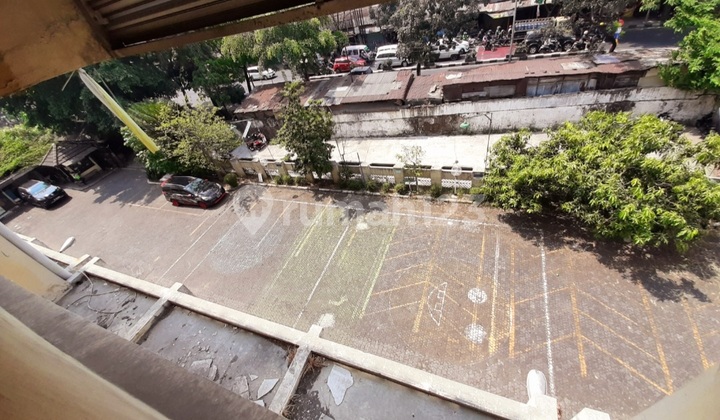 Gedung Kantor Surapati 4 Ltl 12