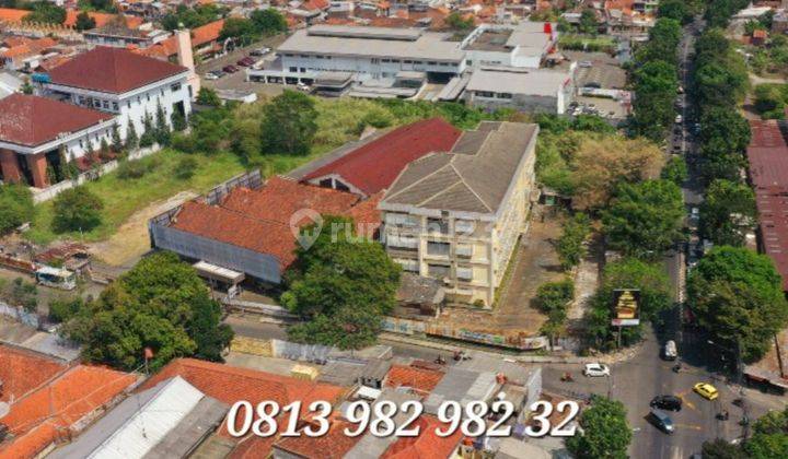 Dijual Gedung 4 Lantai (konstruksi Bagus) @ Surapati Suci
