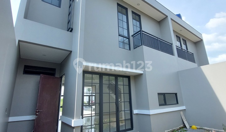 Modern Minimalist New House, Green Pleasant Cottage 2