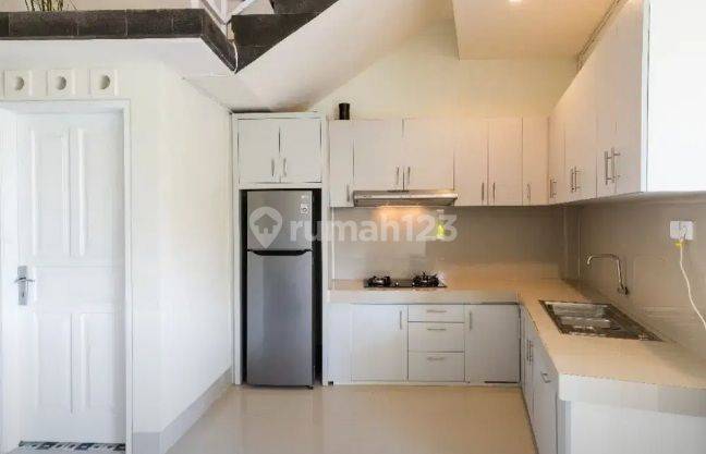 Rumah semi Villa 2 lantai dg view sawah perang lukluk mengwi 13