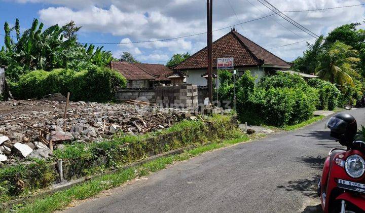 Cheap plot of land on the hook of Jalan Arjuna Sading Mengwi