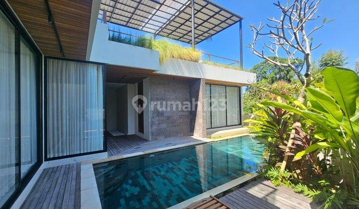 Luxury villa for rent with view of Tumbak Bayuh Pererenan rice fields 2