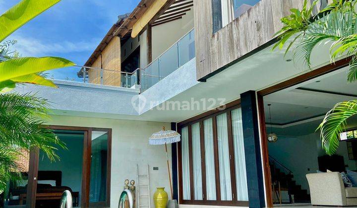 Villa lantai 2 diumalas kerobokan deket bumbak dan canggu 1