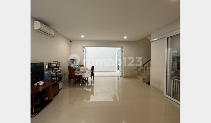 Rumah Lebar 8 Menaggio Village, Paramount Gading Serpong