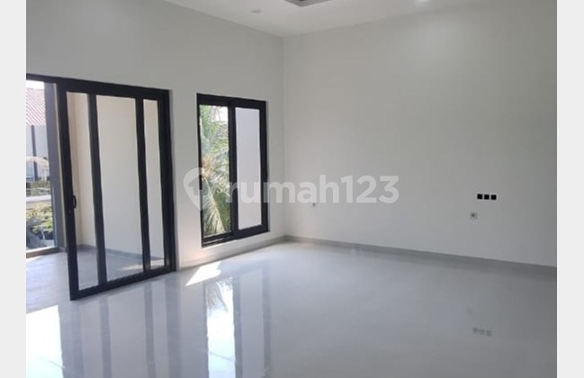 Rumah Lebar 15 New Minimalis - Puspita Loka BSD, Tangerang Selatan 2