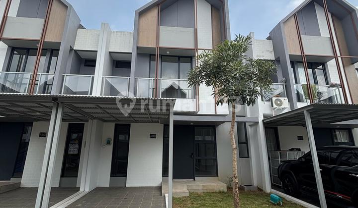 DIJUAL RUMAH YUTHICA DEKET EKA HOSPITAL BSD CITY DIJUAL RUMAH YUTHICA DEKET EKA HOSPITAL BSD CITY