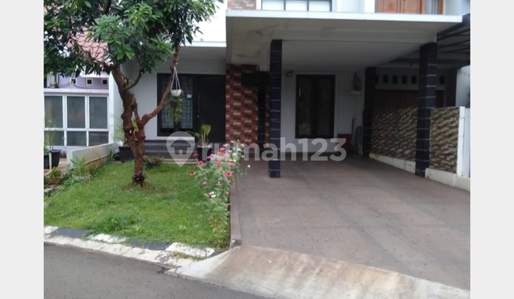 Rumah Lebar 8 Nuansa Asri dengan Taman -Sutera Elok, Alam Sutera, Tangsel