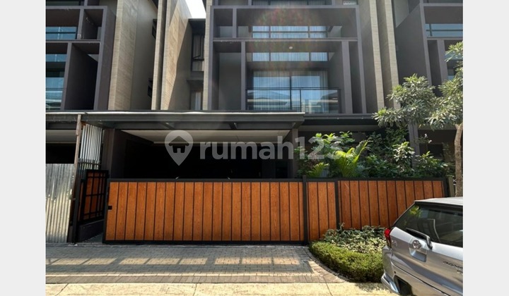 Rumah Mewah di BSD The Zora Cluster Kanade, Tangerang Selatan