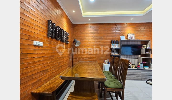 Rumah Bagus Dijual Cepat Bohemia Gading Serpong, Tangerang 2
