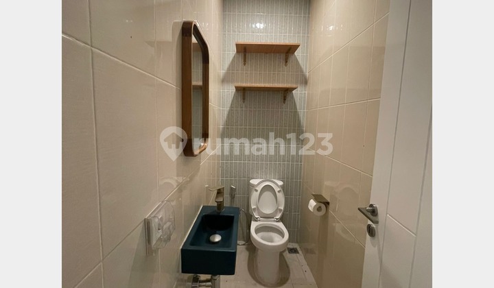 Vanya Park Cluster Assana House, BSD South Tangerang 2