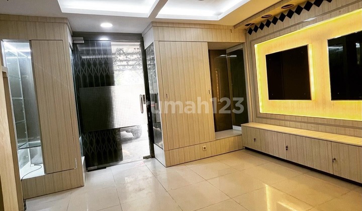 Disewa Ruko Fortune 8 Serpong Utara Hadap Jalan Raya 2