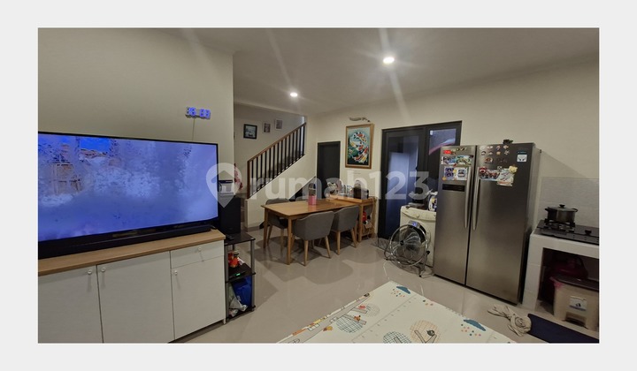 Good Position House in Front of Security Post - Baroni, Gading Serpong, Tangerang Good Position House in Front of Security Post - Baroni, Gading Serpong, Tangerang