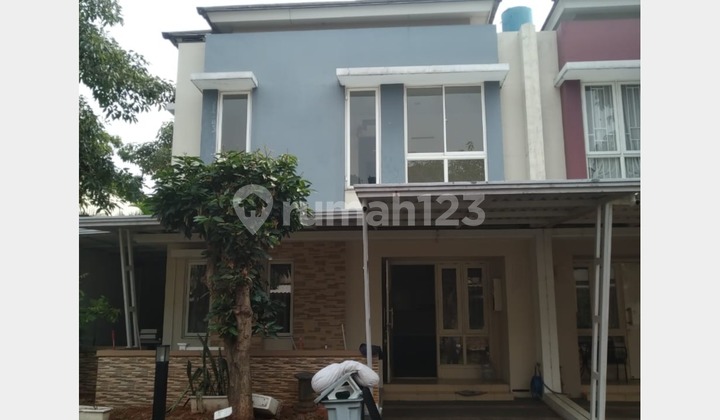 Rumah Hoek/Hook Sebelah Sport Club Cluster Thomson Gading Serpong