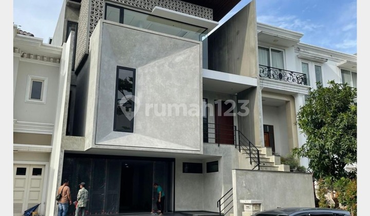 Aristotle's House Gading Serpong, Tangerang, Banten