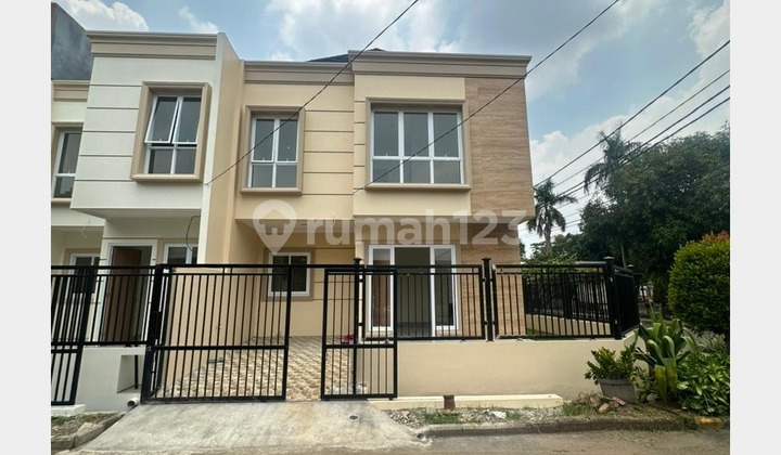 Rumah SHM Hadap Timur Laut Sektor 7A Gading Serpong