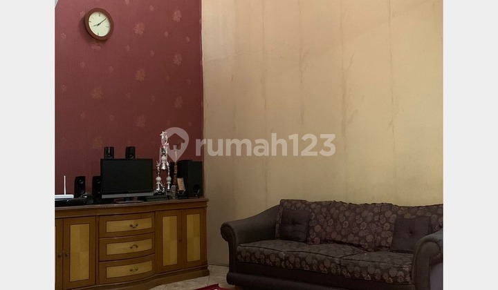 Rumah Modernland, Jl.Pulau Puteri, Karawaci, Tangerang