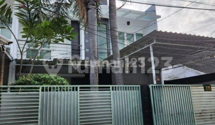 Rumah Terawat Nyaman Bebas Banjir Aman 2