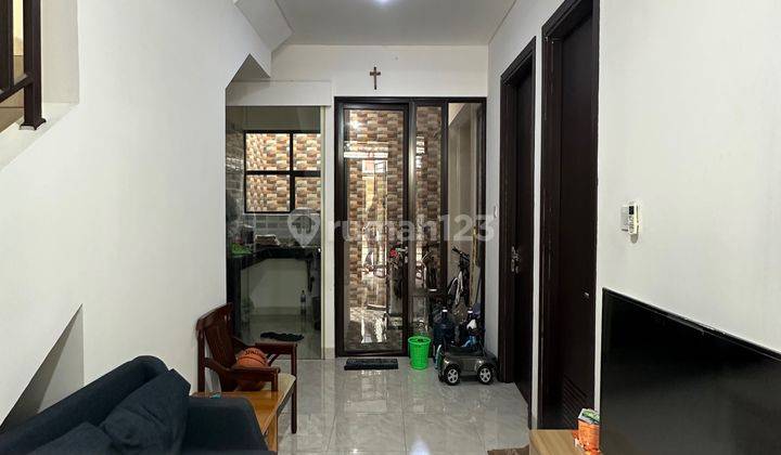 Disewakan Rumah Full Furnished 2 Lantai Di Lavon 1, Cikupa 1