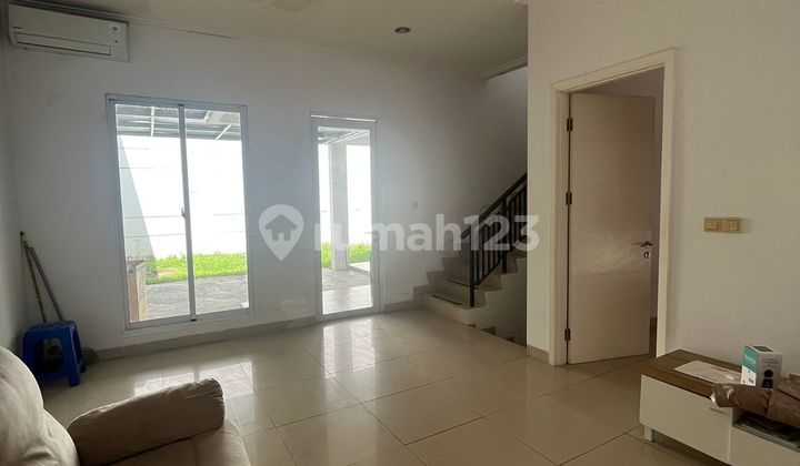 Rumah Greenlake City Disewakan 3 Kamar Tidur. 3 Kamar Mandi.min 2 Thn Sewa Rumah Greenlake City Disewakan 3 Kamar Tidur. 3 Kamar Mandi.min 2 Thn Sewa