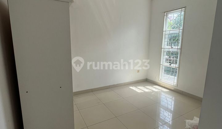 Greenlake City House for Rent 3 Bedrooms. 3 Bathrooms 2