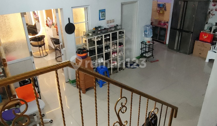 Corner House For Sale Immediately. Strategic Location. Fully Built. 2