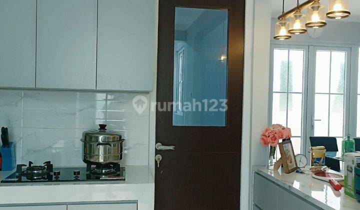 Rumah Lt 210m2 Di Di Metro Permata 1, Tangerang 2