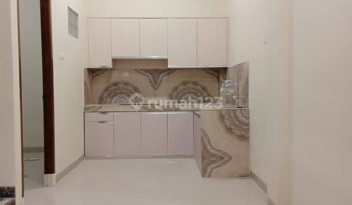 Rumah Poris Lt 55m2, 2 Lantai Full, Bagus Dan Rapi 1