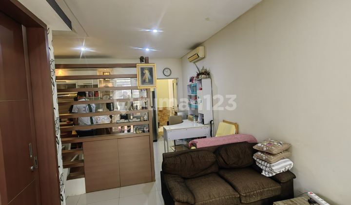 Beachfront House in Pantai Indah Kapuk Size 6 X 15