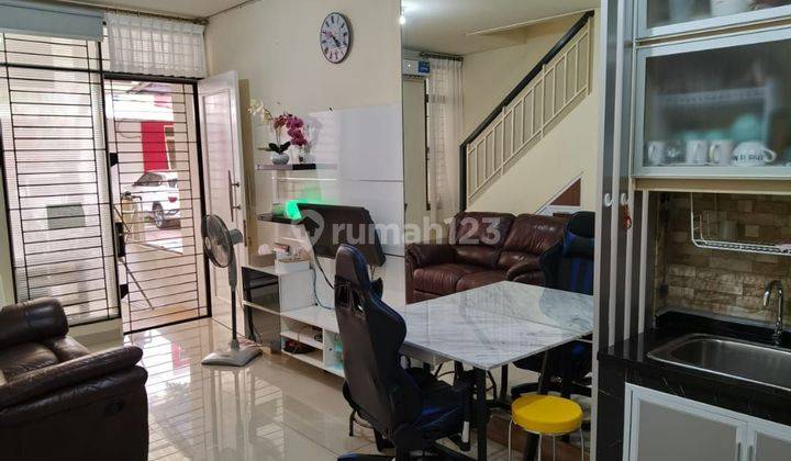 Dijual Rumah Pik Layar Permai 2