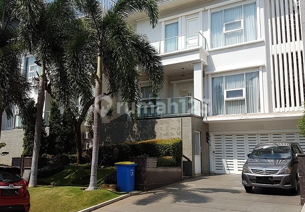 Rumah Pik Lotus Palace 