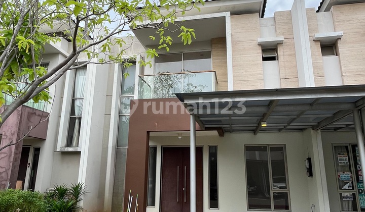 Rumah Golf Island Ukuran 8X15