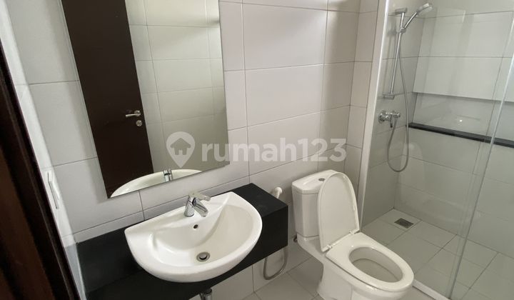 Golf Island House Size 8X20