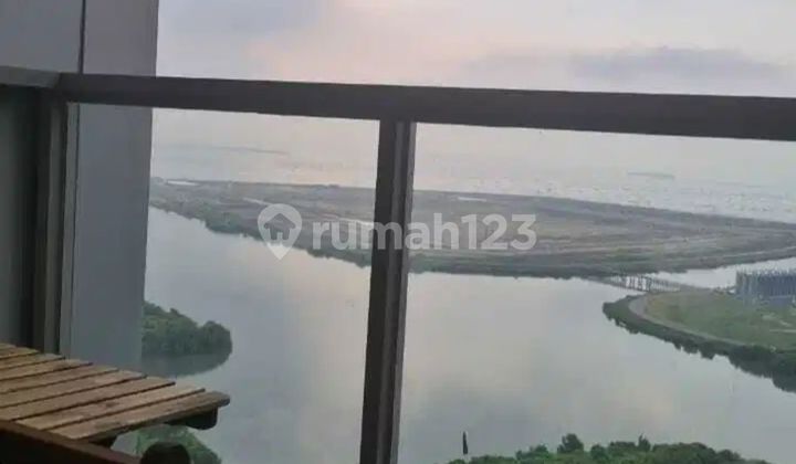 Gold Coast Studio Type Apartment 2