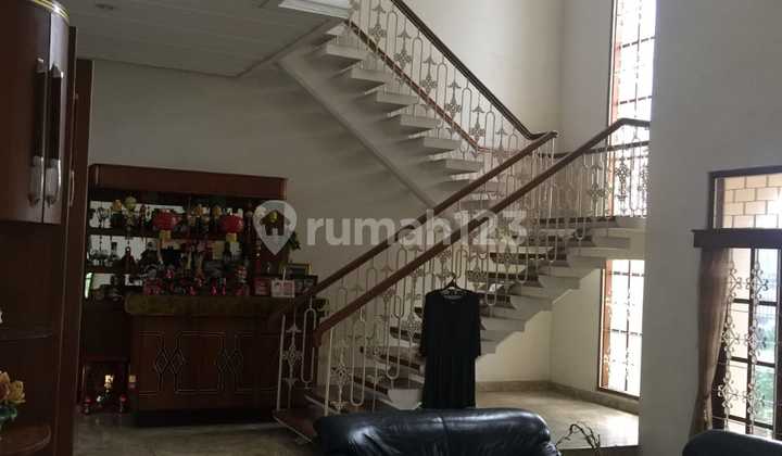 Rumah Hoek 2 Lantai Bebas Banjir, Di Kayu Putih, Jakarta Timur  2