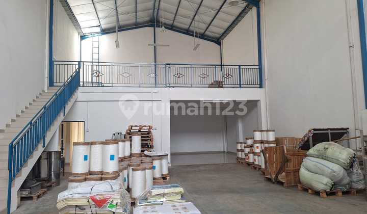 Good Warehouse Ready to Use in Central Cakung Warehouse, East Jakarta