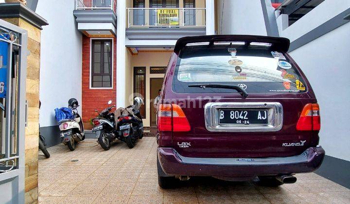 RUMAH BARU AKSES 2MOBIL SIAP HUNI DI KALISARI JAKARTA TIMUR 1